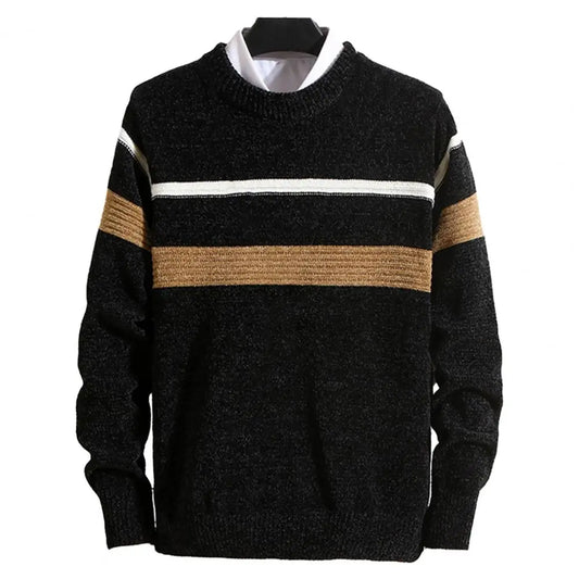 Gestrickter Pullover mit Kontraststreifen