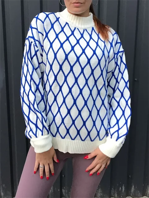 Rautengrüner Pullover