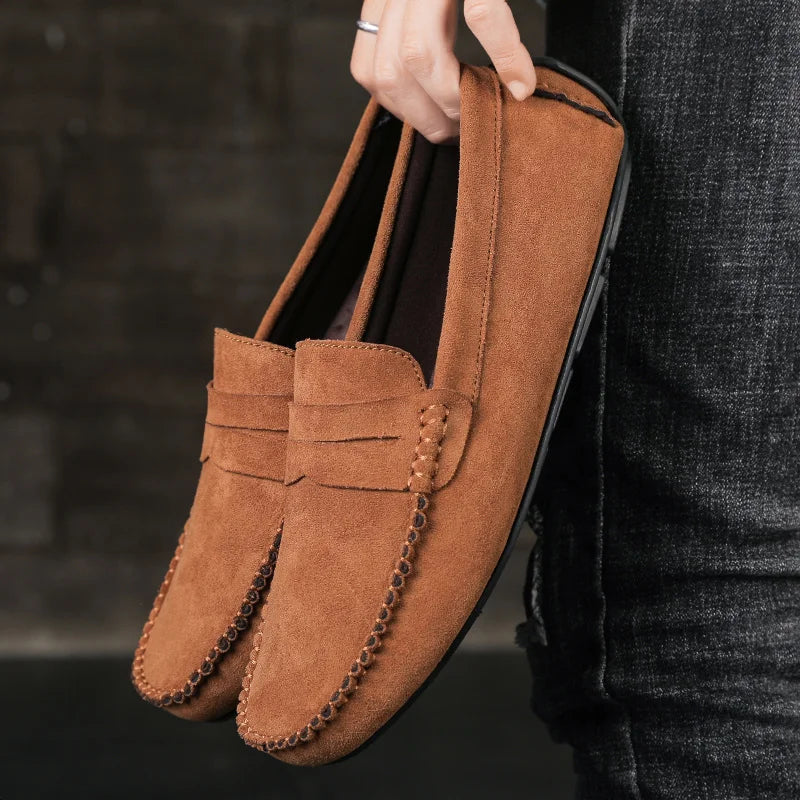 Leichte Loafers aus Wildleder für Männer