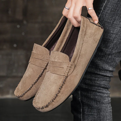 Leichte Loafers aus Wildleder für Männer