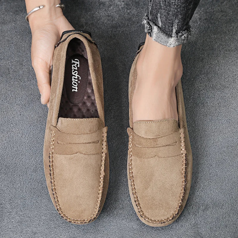 Leichte Loafers aus Wildleder für Männer