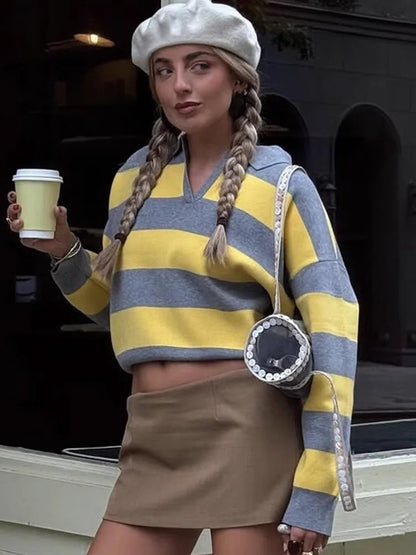 Damen Eleganter Streifenpullover – Lockerer Polo-Kragen Gestrickter Pullover