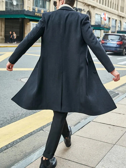 Elegant single breasted trench coat for men