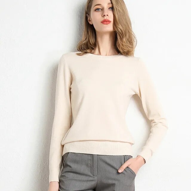 Cashmere sweater for women with o-neck