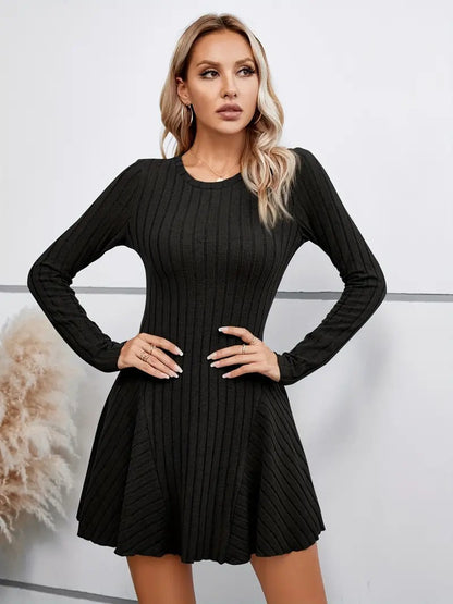 Long-sleeved dress with flap
